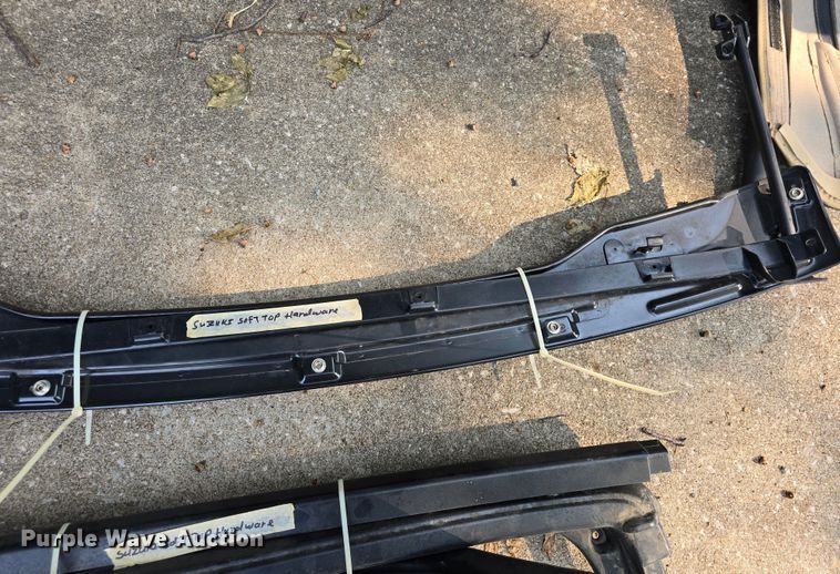 image for item DQ4389 2002 Suzuki Vitara SUV