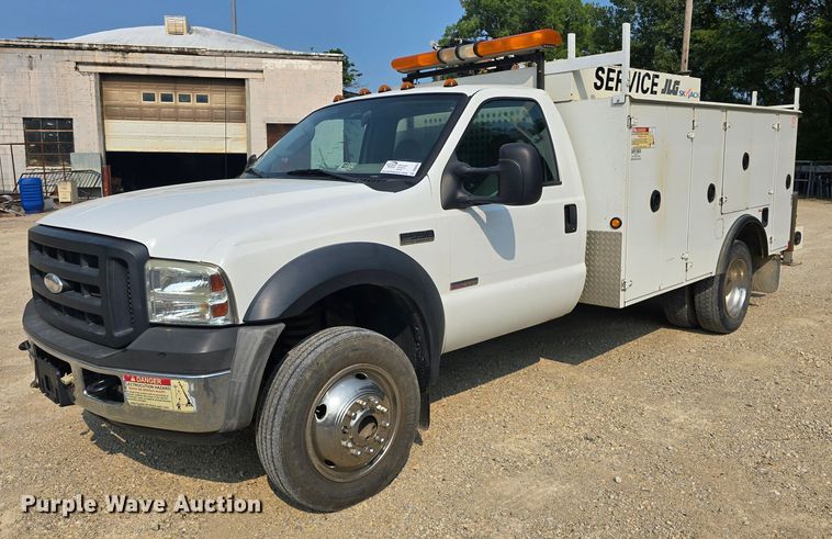 image for item DQ4464 2006 Ford F550 Super Duty XL utility / service truck