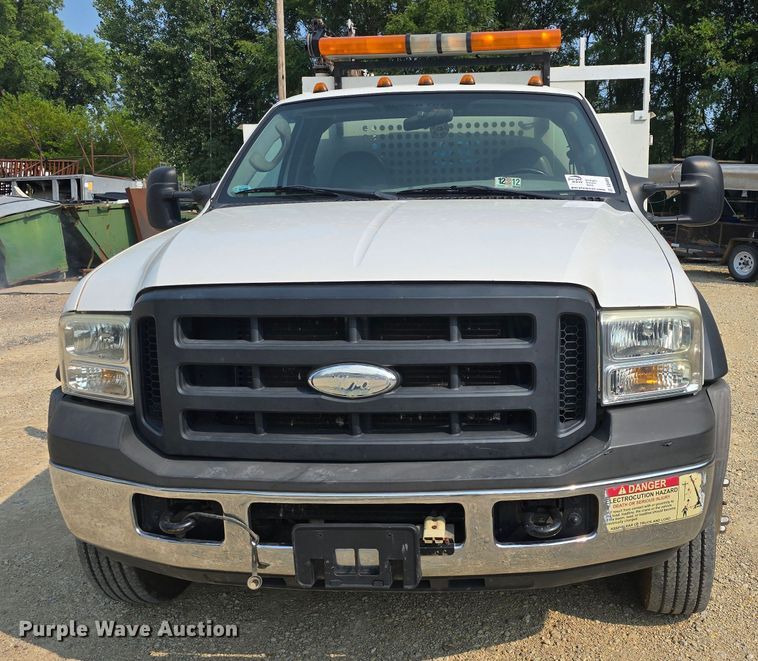 image for item DQ4464 2006 Ford F550 Super Duty XL utility / service truck