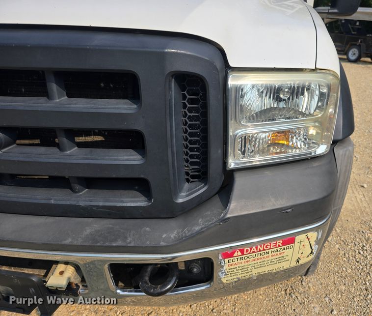 image for item DQ4464 2006 Ford F550 Super Duty XL utility / service truck