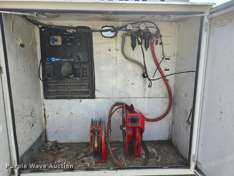 image for item DQ4464 2006 Ford F550 Super Duty XL utility / service truck