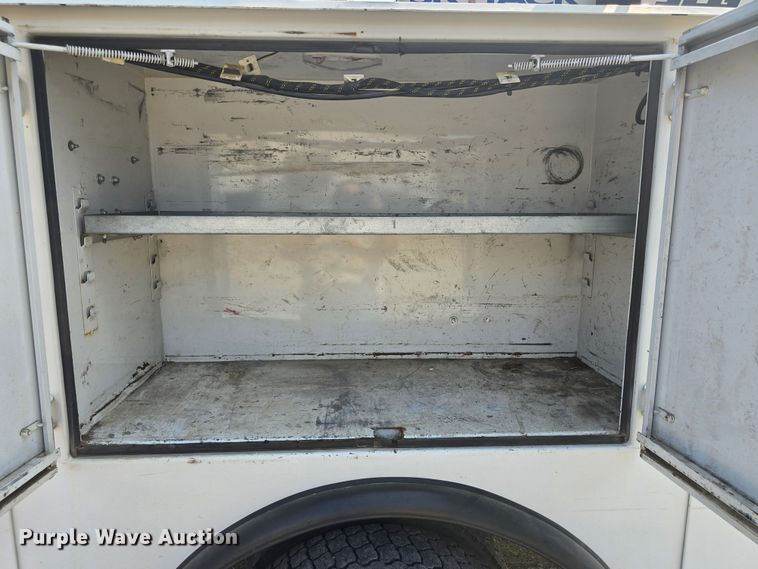 image for item DQ4464 2006 Ford F550 Super Duty XL utility / service truck