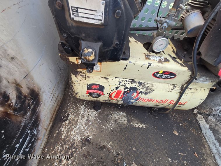 image for item DQ4464 2006 Ford F550 Super Duty XL utility / service truck