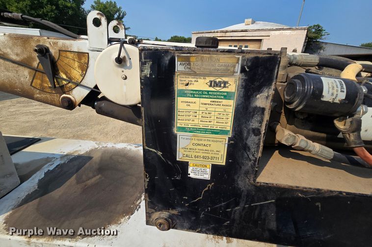 image for item DQ4464 2006 Ford F550 Super Duty XL utility / service truck