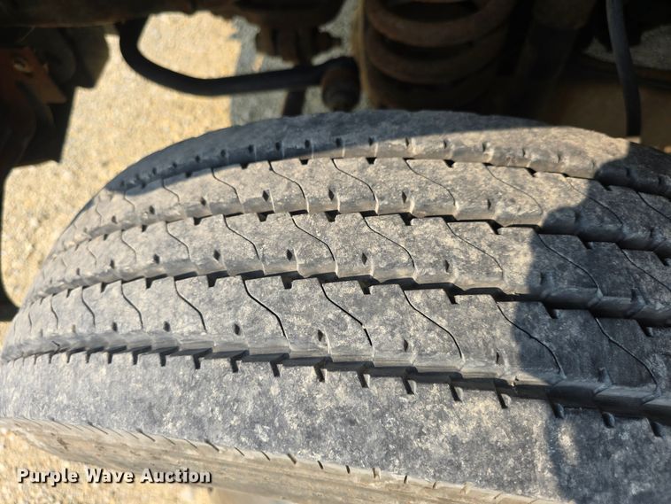 image for item DQ4464 2006 Ford F550 Super Duty XL utility / service truck