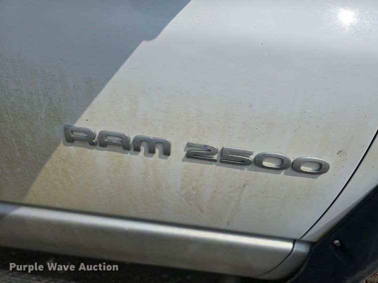 image for item DQ4469 2003 Dodge Ram 2500 Quad Cab pickup truck