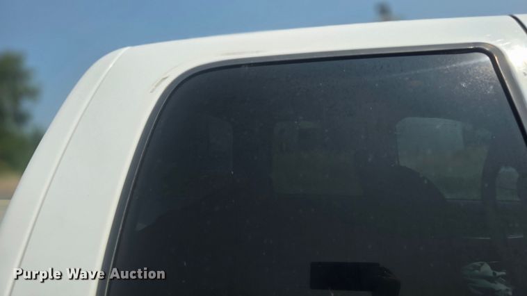 image for item DQ4469 2003 Dodge Ram 2500 Quad Cab pickup truck