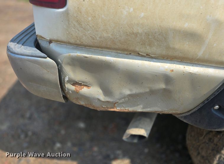 image for item DQ4469 2003 Dodge Ram 2500 Quad Cab pickup truck