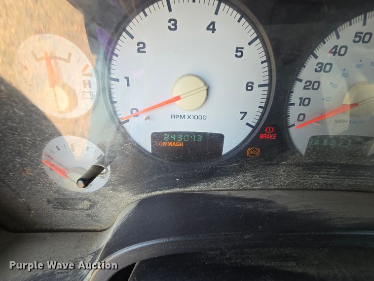 image for item DQ4469 2003 Dodge Ram 2500 Quad Cab pickup truck