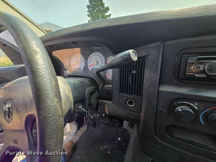 image for item DQ4469 2003 Dodge Ram 2500 Quad Cab pickup truck