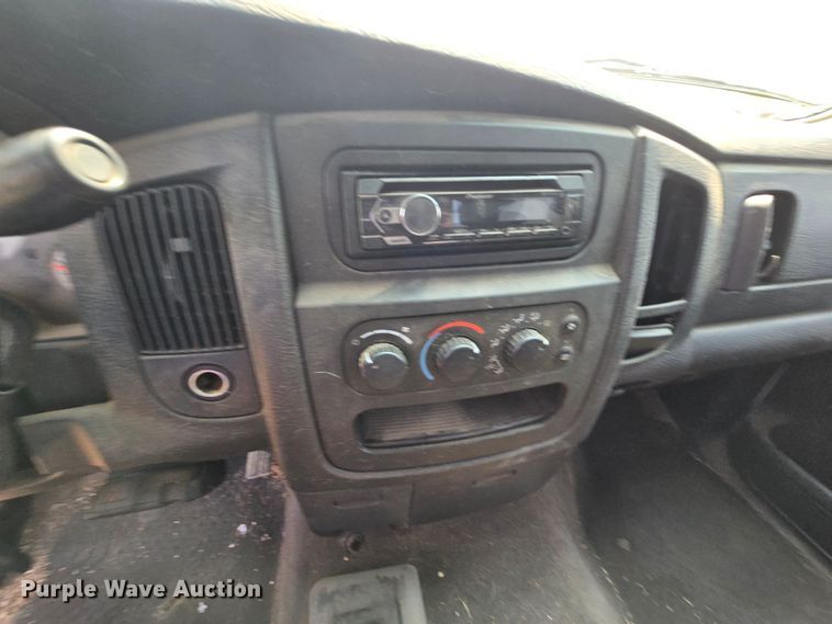 image for item DQ4469 2003 Dodge Ram 2500 Quad Cab pickup truck