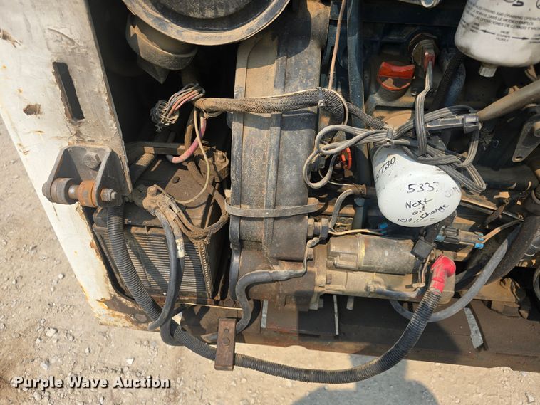 image for item DQ4485 2003 Bobcat T300 skid steer loader