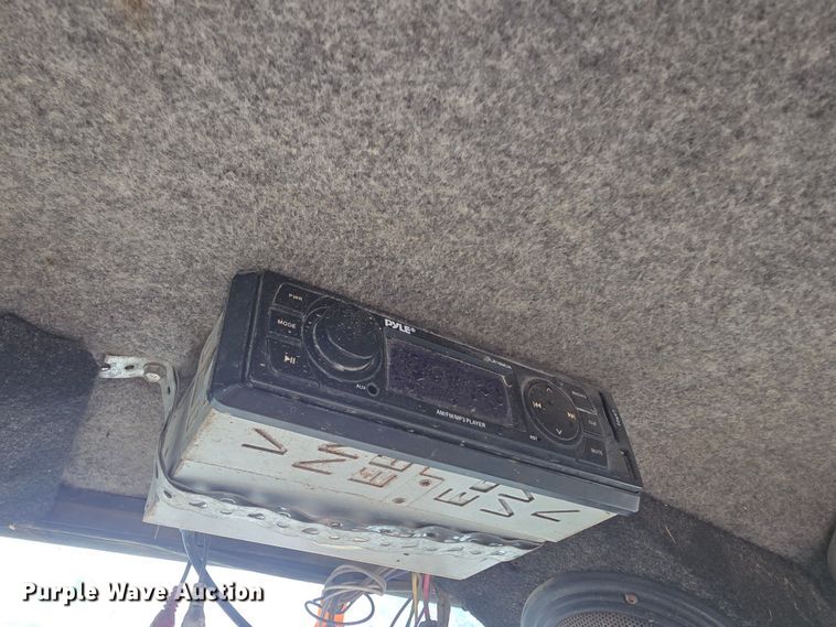 image for item DQ4485 2003 Bobcat T300 skid steer loader