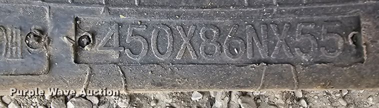 image for item DQ4485 2003 Bobcat T300 skid steer loader