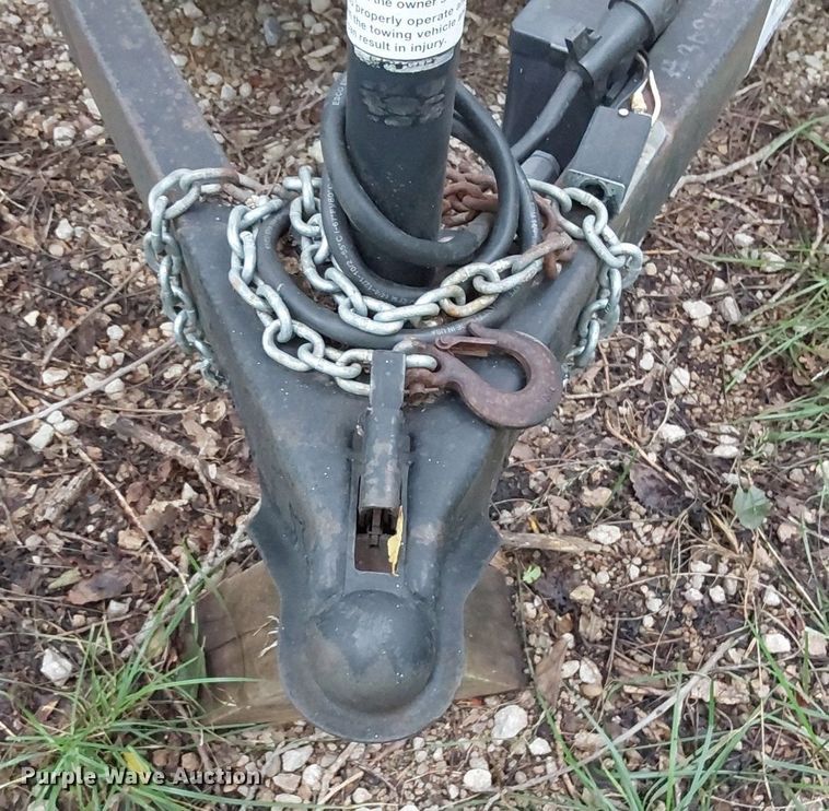 image for item DQ6827 2016 Haulmark enclosed cargo trailer