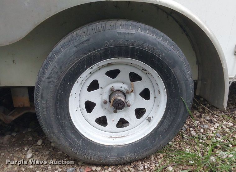 image for item DQ6827 2016 Haulmark enclosed cargo trailer