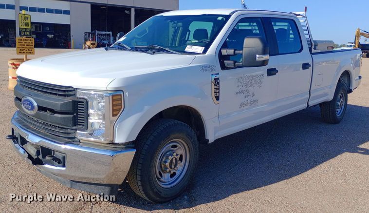 image for item DQ7164 2019 Ford F250 Super Duty Crew Cab pickup truck