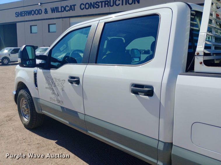 image for item DQ7164 2019 Ford F250 Super Duty Crew Cab pickup truck