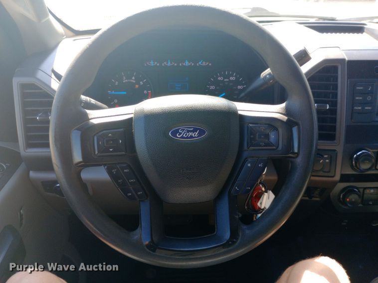 image for item DQ7164 2019 Ford F250 Super Duty Crew Cab pickup truck