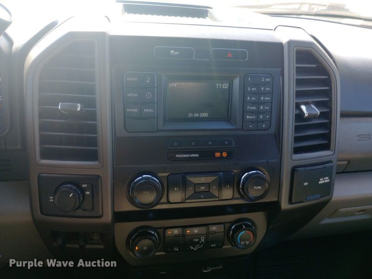 image for item DQ7164 2019 Ford F250 Super Duty Crew Cab pickup truck