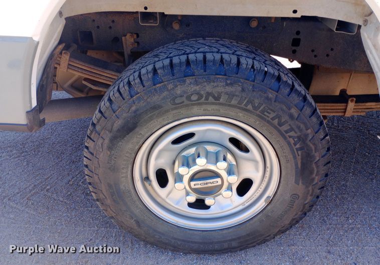 image for item DQ7164 2019 Ford F250 Super Duty Crew Cab pickup truck