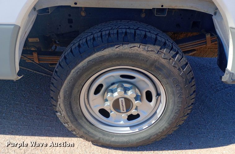 image for item DQ7164 2019 Ford F250 Super Duty Crew Cab pickup truck