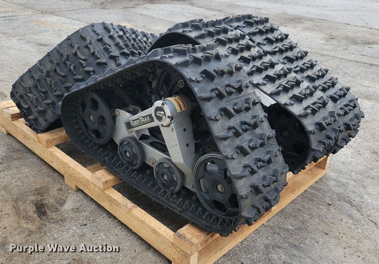 image for item DR4354 (4) Tiger Trax tracks