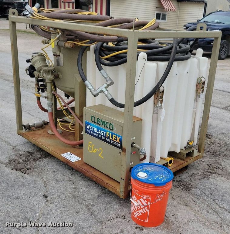 image for item DR4358 2015 Clemco Wetblast Flex sandblaster