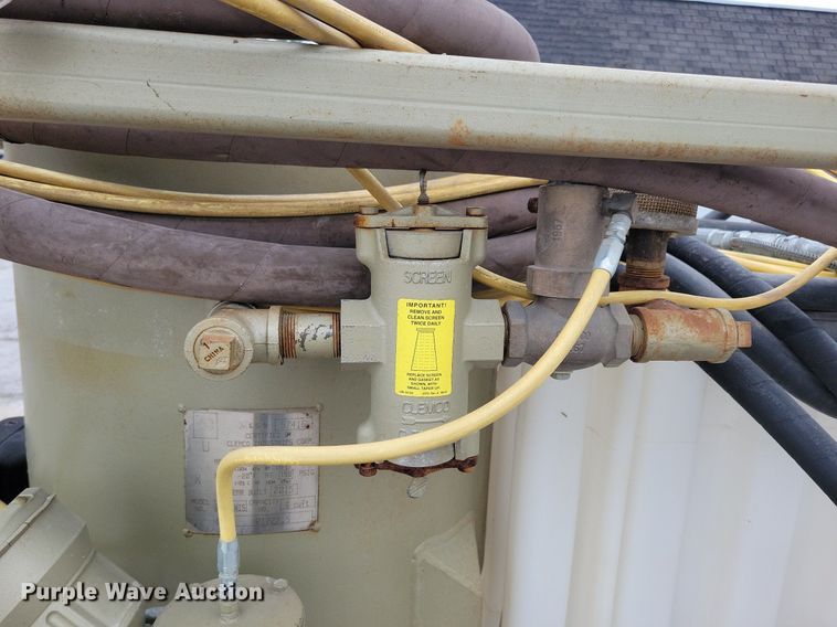 image for item DR4358 2015 Clemco Wetblast Flex sandblaster