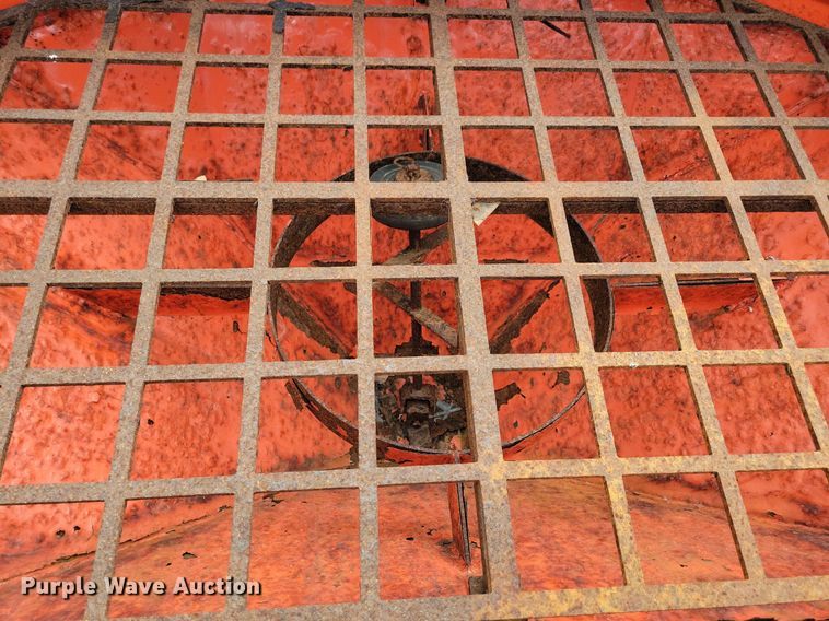 image for item DR4371 2008 Bobcat HS8 skid steer spreader