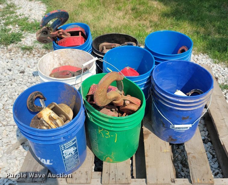 image for item DR4375 (8) Weitz chain hoists