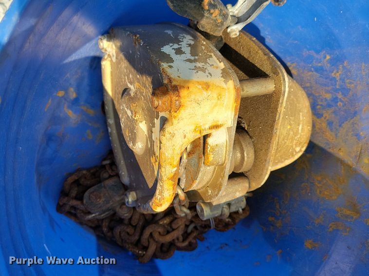 image for item DR4375 (8) Weitz chain hoists