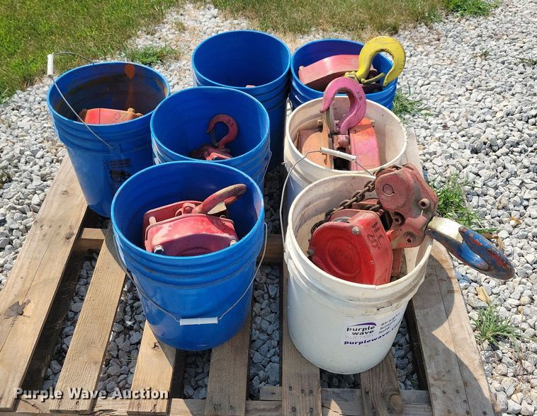 image for item DR4376 (7) Little Mule chain hoists