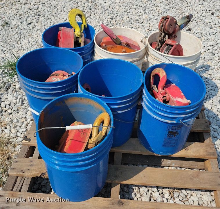 image for item DR4376 (7) Little Mule chain hoists