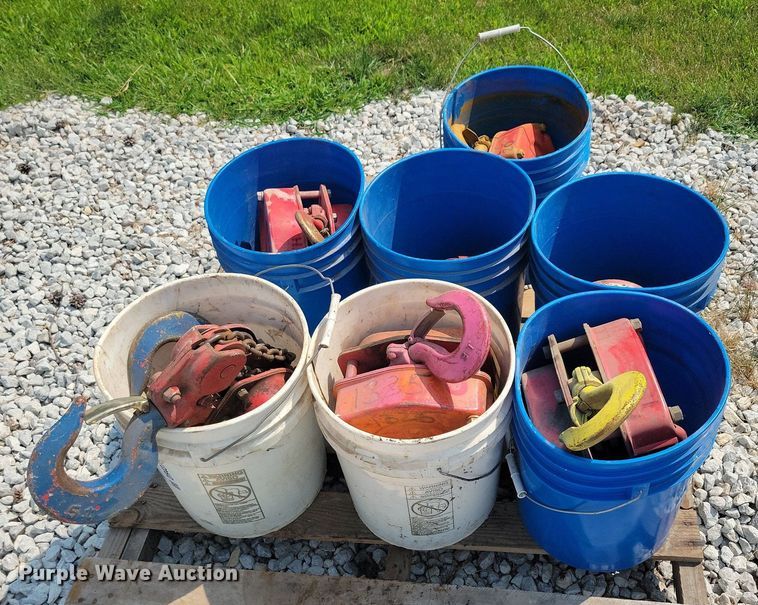 image for item DR4376 (7) Little Mule chain hoists