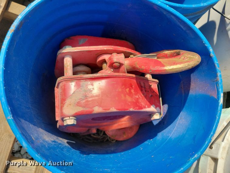 image for item DR4376 (7) Little Mule chain hoists