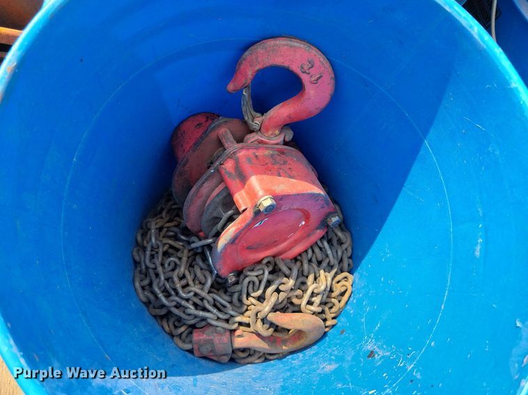 image for item DR4376 (7) Little Mule chain hoists