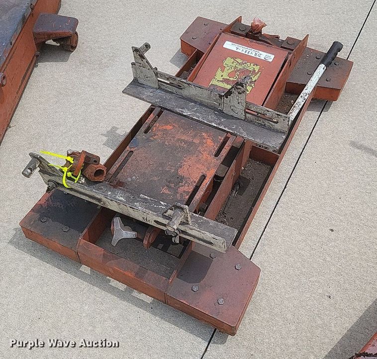 image for item DR4884 Tools