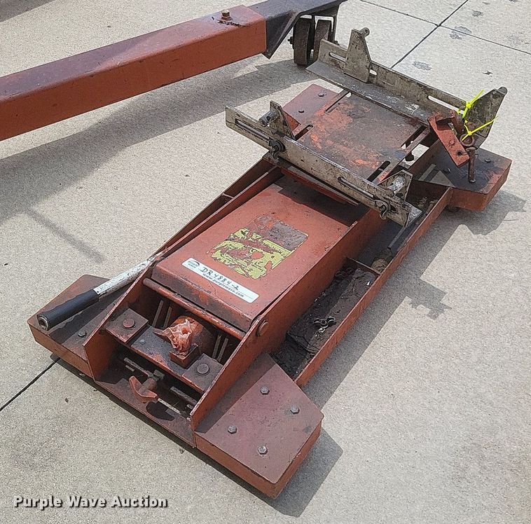 image for item DR4884 Tools