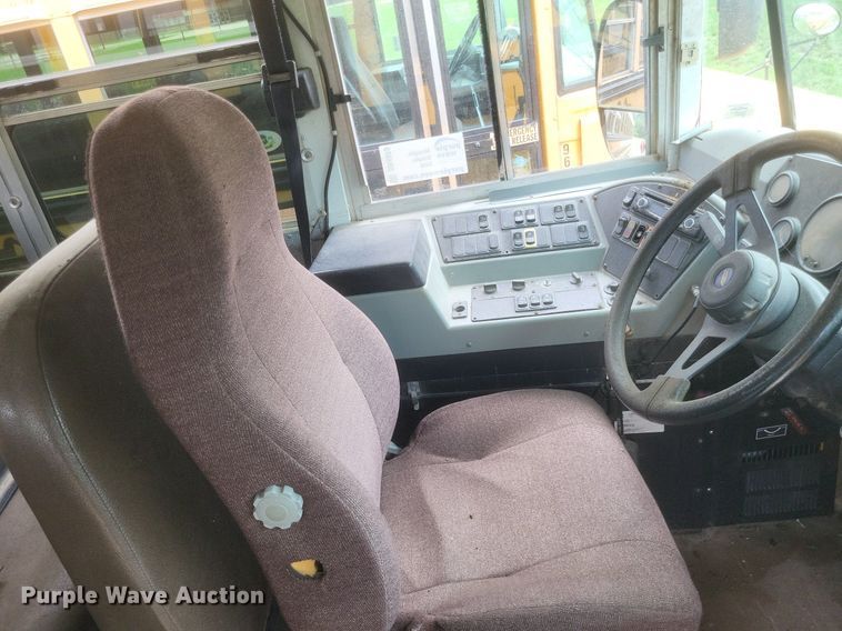 image for item DR4885 2007 Bluebird Vision school bus