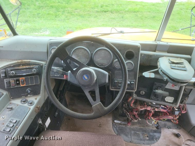 image for item DR4885 2007 Bluebird Vision school bus