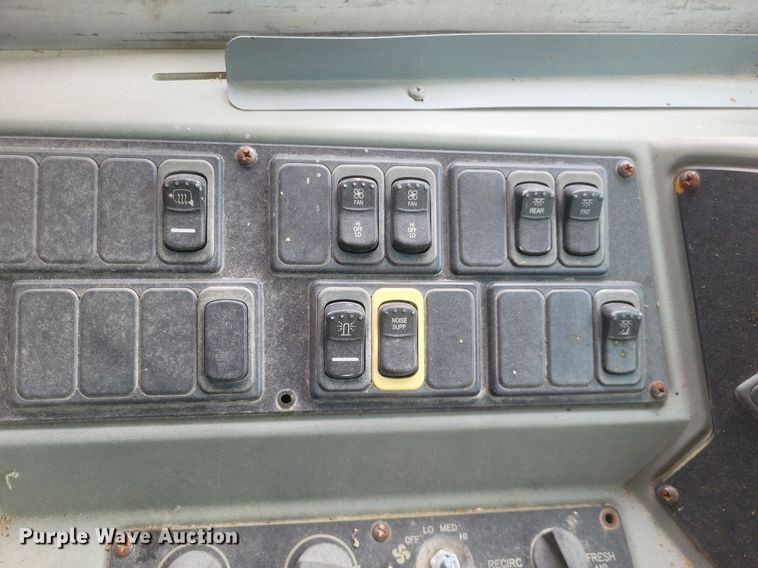 image for item DR4885 2007 Bluebird Vision school bus