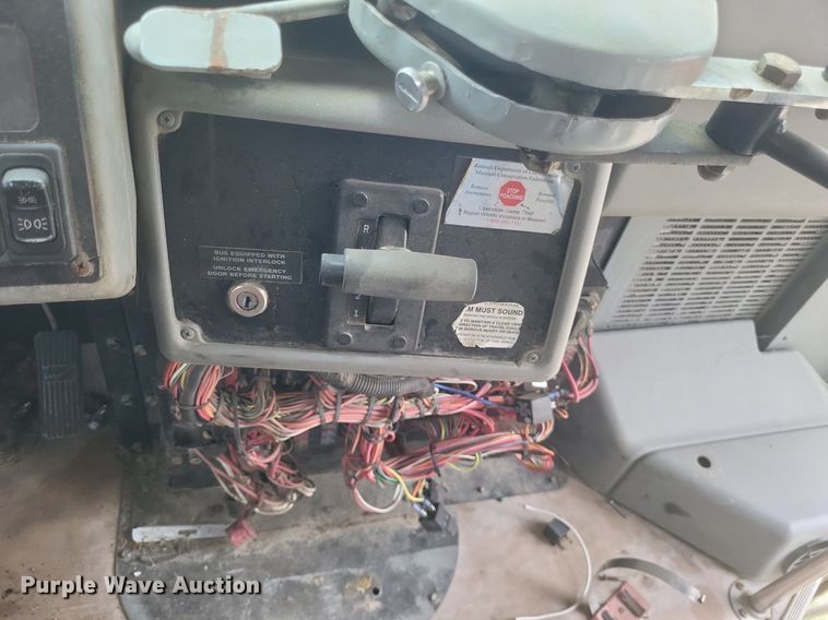 image for item DR4885 2007 Bluebird Vision school bus