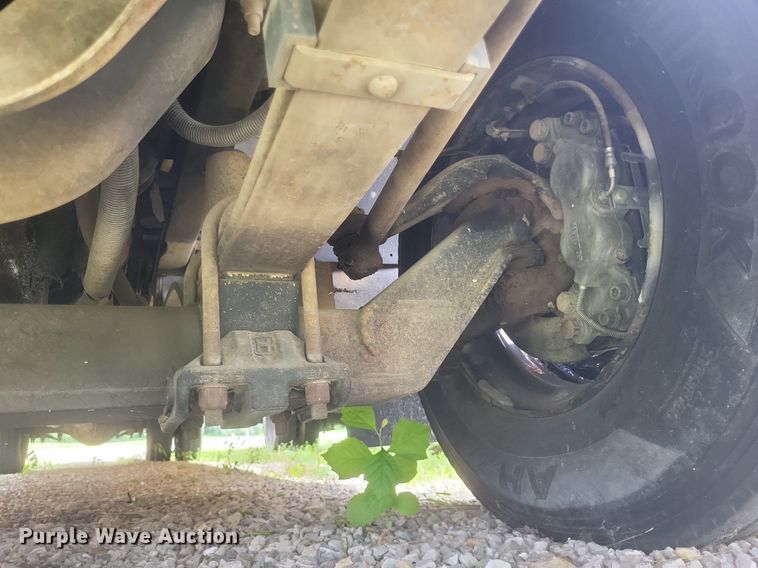 image for item DR4885 2007 Bluebird Vision school bus