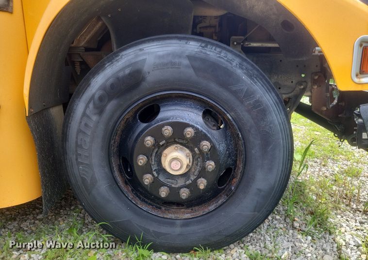 image for item DR4885 2007 Bluebird Vision school bus