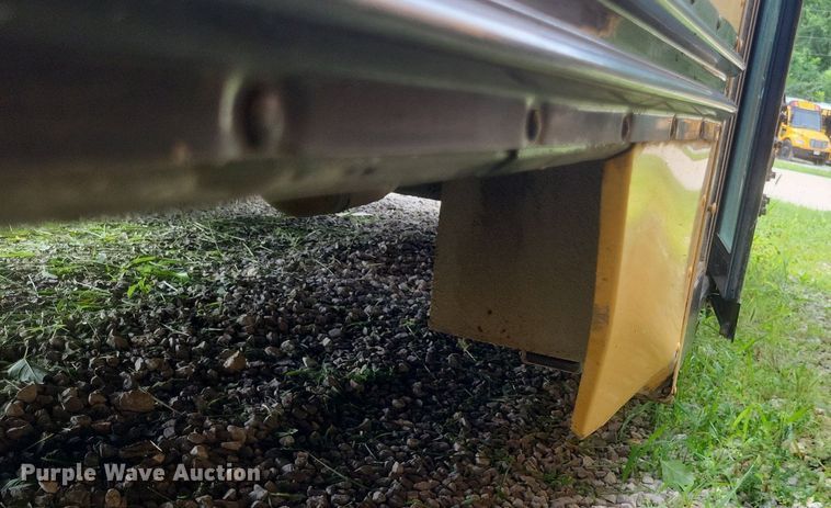 image for item DR4886 2006 Bluebird school bus