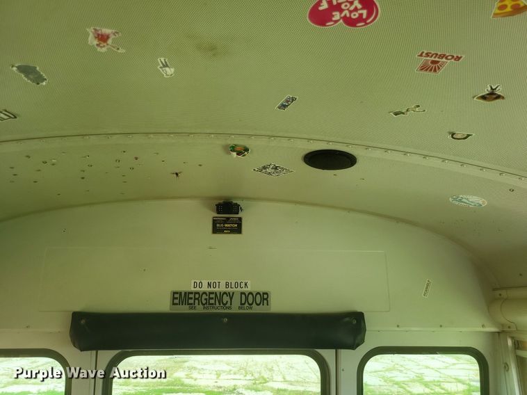 image for item DR4886 2006 Bluebird school bus