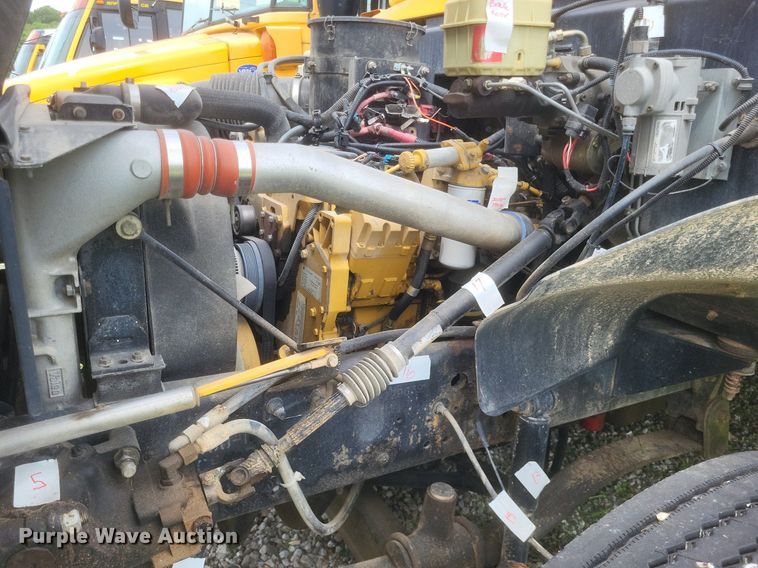 image for item DR4886 2006 Bluebird school bus