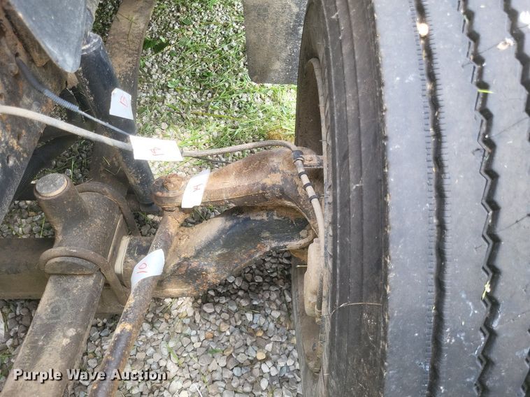 image for item DR4886 2006 Bluebird school bus