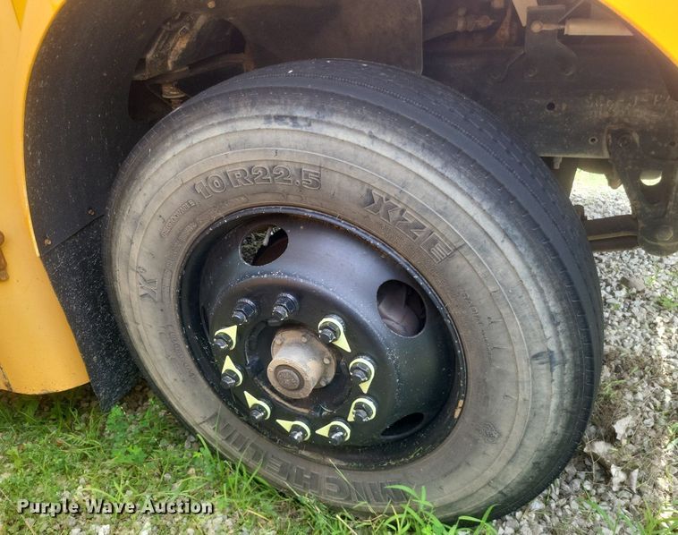 image for item DR4886 2006 Bluebird school bus